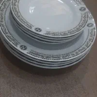 پلوخوری و پیش دستی