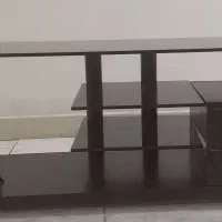 میز تلویزیون شیشه ای