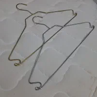 چوب لباسی فلزی