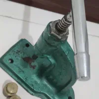 دستگاه پرس دکمه