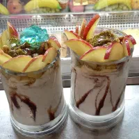 جویای کار استادکارآبمیوه بستنی هستم