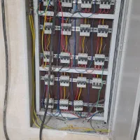 برقکار ساختمانی وصنعتی