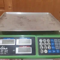 ۳عدد ترازو از مدل موجود در عکس برا فروش میباشد