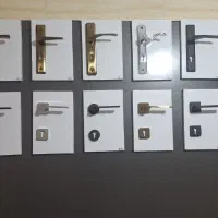 فروش انواع قفل ودستگیره درب چوبی