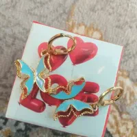 گوشواره طرح پروانه
