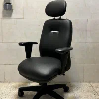 صندلی استوک و تعمیر انواع صندلی اداری