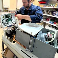 تعمیر و سرویس تخصصی پکیج