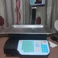 ترازو محک در حد نو و سالم