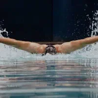 آموزش شنا بصورت تضمینی وحرفه ای