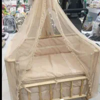 تخت گهواره کنارمادر