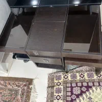 میز شیشه ای جلو مبلی