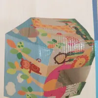 چادربچه و گیتار بازی