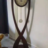 ساعت ایستاده