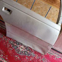 درب پژو 405