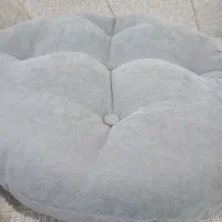 بالشت نشیمن|رختخواب، بالش، پتو|لاهیجان, کوی آزادگان|دیوار