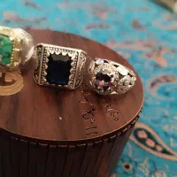 انگشتر اولی ازسمت راست برای فروش است|جواهرات|کوهسار (البرز), |دیوار