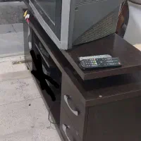 تلوزیون پاناسونیک با ، میز ام دی اف