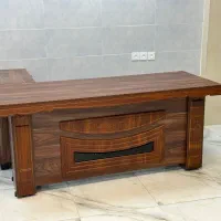 میز اداری وکیوم