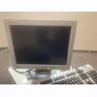 مانیتور و کیس کامپیوتر