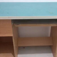 میز کار کامپیوتر