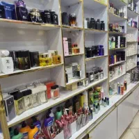 ۵ عدد قفسه و  یک عدد پیشخوان ام دی اف|فروشگاه و مغازه|رشت, علی آباد|دیوار