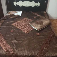 تخت روتختی سالم با جاکفشی و تخت کودک