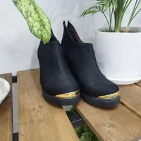 حراج به علت کوچک بودن سایز|کیف، کفش، کمربند|کاشمر, |دیوار