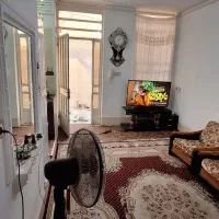 فروش خانه ۶۰ متر طبقه دوم یک خواب کوچه۵۶ اتحاد|فروش خانه و ویلا|شیراز, شهرک کوشکک|دیوار