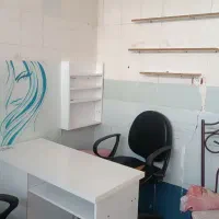 میز ناخن به همراه استند|صندلی و نیمکت|قزوین, |دیوار