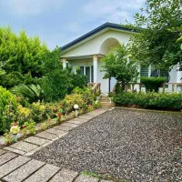 ویلاباغچه(۲۲۰)نماکلاسیک/سندتکبرگ/شهرک بااصالت