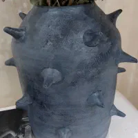 گلدان پینترسی به همراه شاخه خرمالو وارداتی|صنایع دستی و سایر لوازم تزئینی|تهران, نیروی هوایی (پیروزی)|دیوار