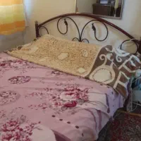 تخت دو نفره فلزی