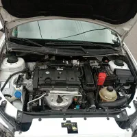 رانا پلاس ۱۴۰۱ درحده صفر بیرنگ بی نقطه|خودرو سواری و وانت|رشت, استقامت ۱|دیوار