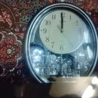 ساعت نقره ای