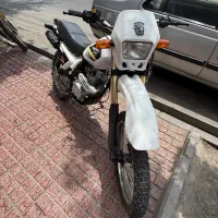 پیشرو۲۰۰ مدل ۴۰۲