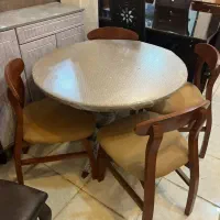 میز غذا خوری