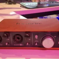 کارت صدا focusrite 2i2