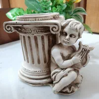 گلدان یا مجسمه پایه