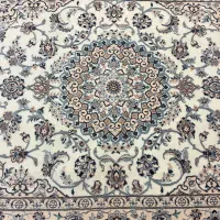 فرش دستباف نایین ۱/۵×۲/۵ کرم|فرش|اصفهان, خواجو|دیوار
