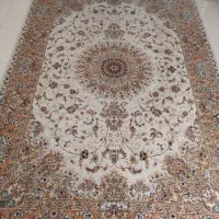 ۲ قطعه فرش ۶ متری ۷۰۰ شانه برند نیاوران