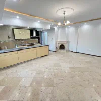 ۸۰متر ۲خواب/فول امکانات/خوش نقشه (استادمعین هاشمی)