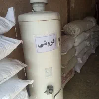 آبگرمکن ایستاده سالم در حد نو ، نوع مارک ( ارج )