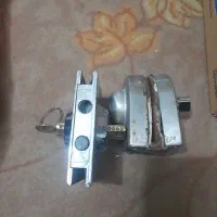 قفل شیشه میرال سکوریت