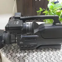 دوربین HDV1000|دوربین عکاسی و فیلم‌برداری|بندرعباس, |دیوار