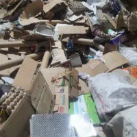 ضایعات کارتن کاغذ باطله . روزنامه