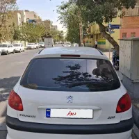 206بی رنگ سالم بی خط و خش