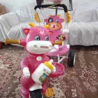 تاب و دوچرخه کودک|اسباب‌بازی بچه|رشت, گلباغ نماز|دیوار