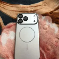 گوشی ایفون وسامسونگ