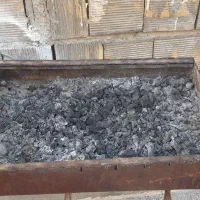 منقل کبابی پایه دار