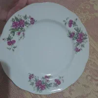 بشقاب گل سرخ قدیمی